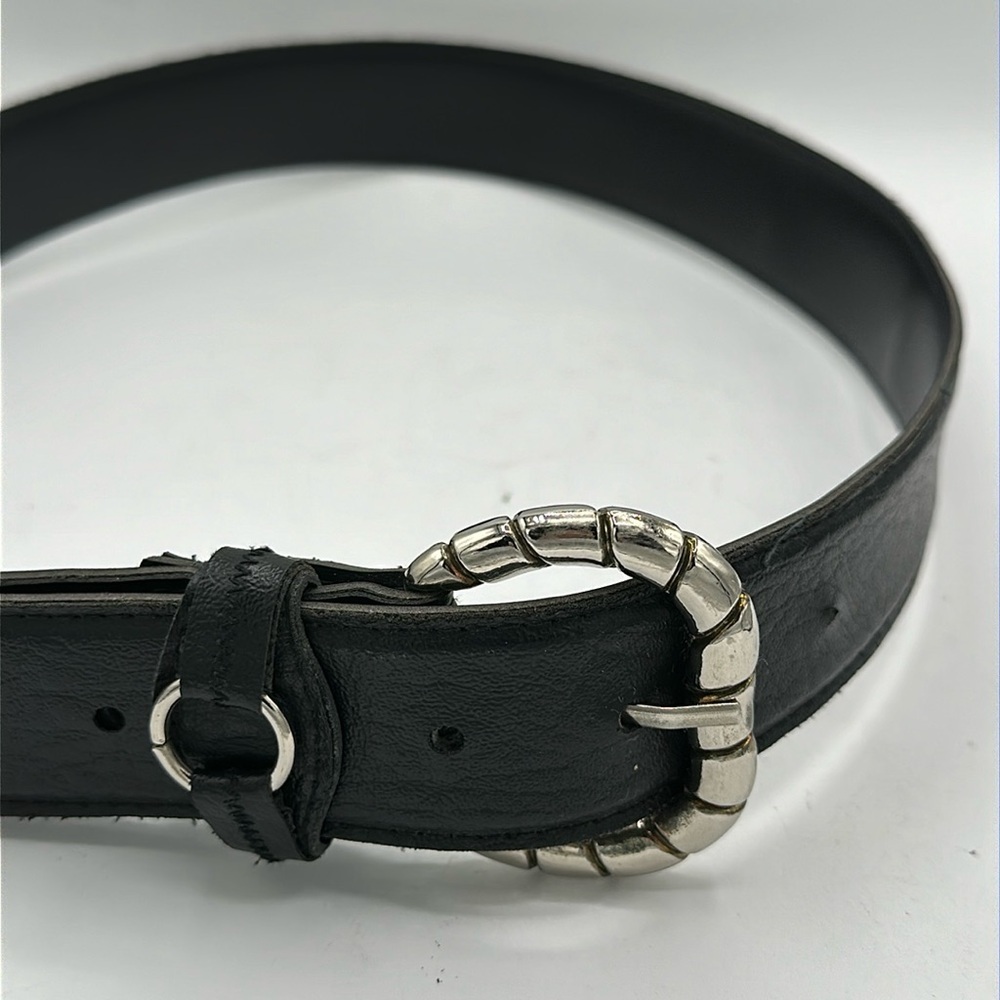 Black belt with silver-tone buckle, size 33